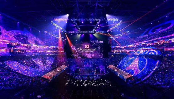 逼近门前的 逼近门前的